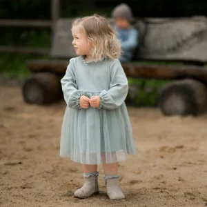 Lille Havn Tüllkleid mit Rüschenkragen