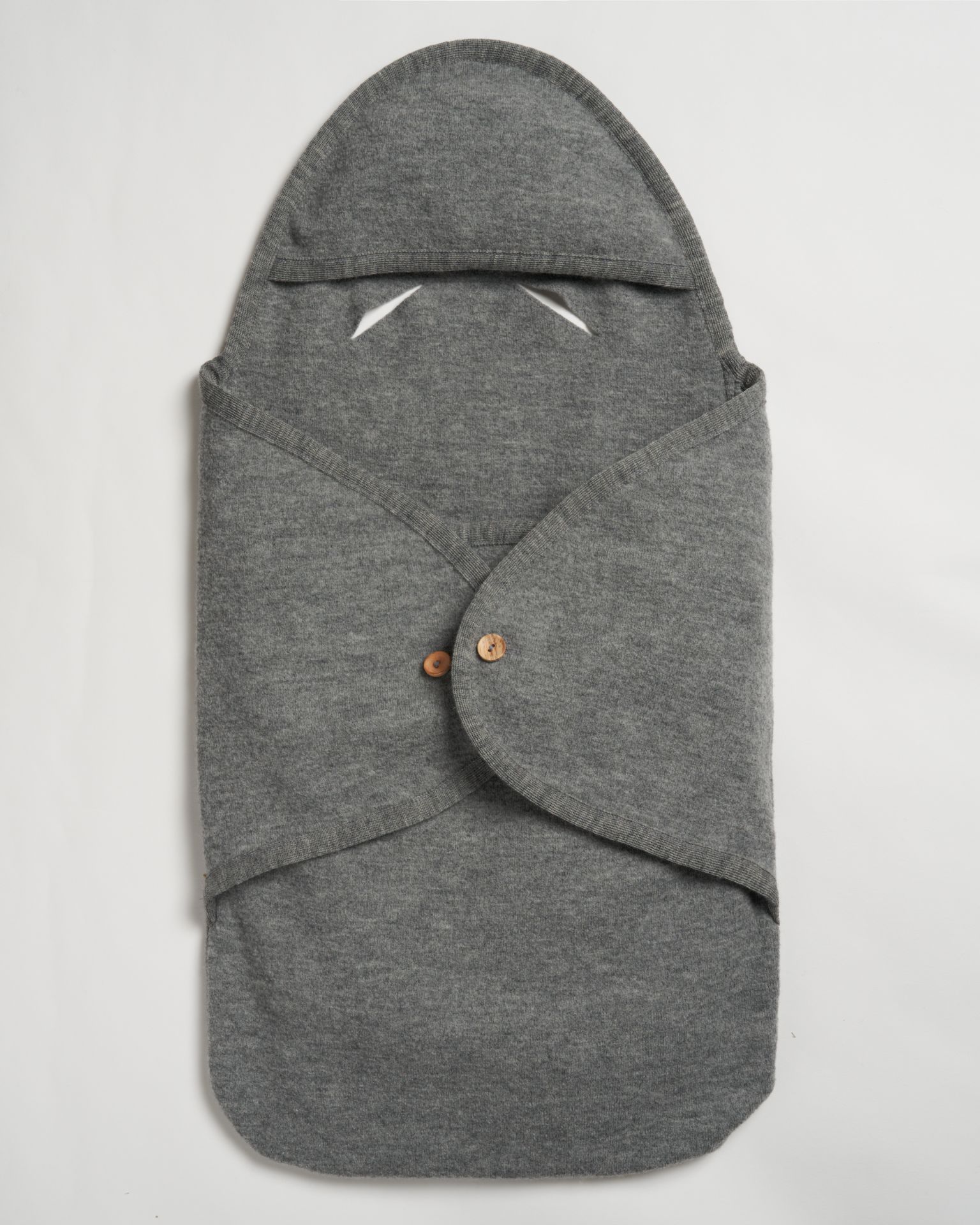 Halfen Decke für Babyschale aus Walk – Bild 2