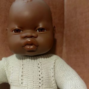 Miniland Puppe Anatomisch korrekt weiblich african 38cm (inkl. Kleidung)