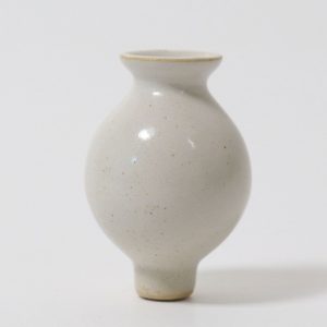 Grimms Weiße Vase
