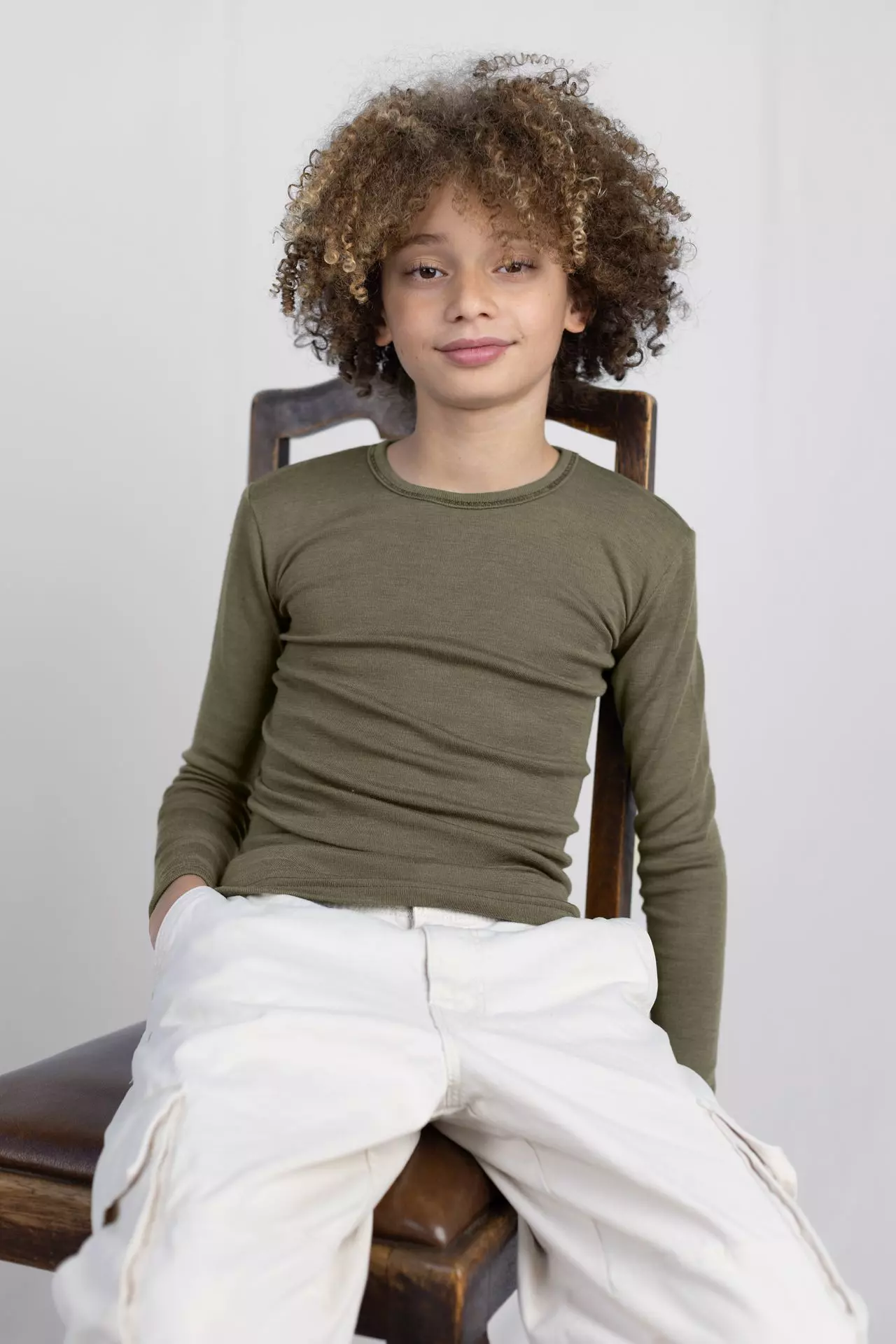 Engel Langarmshirt Wolle/Seide Olive – Bild 2