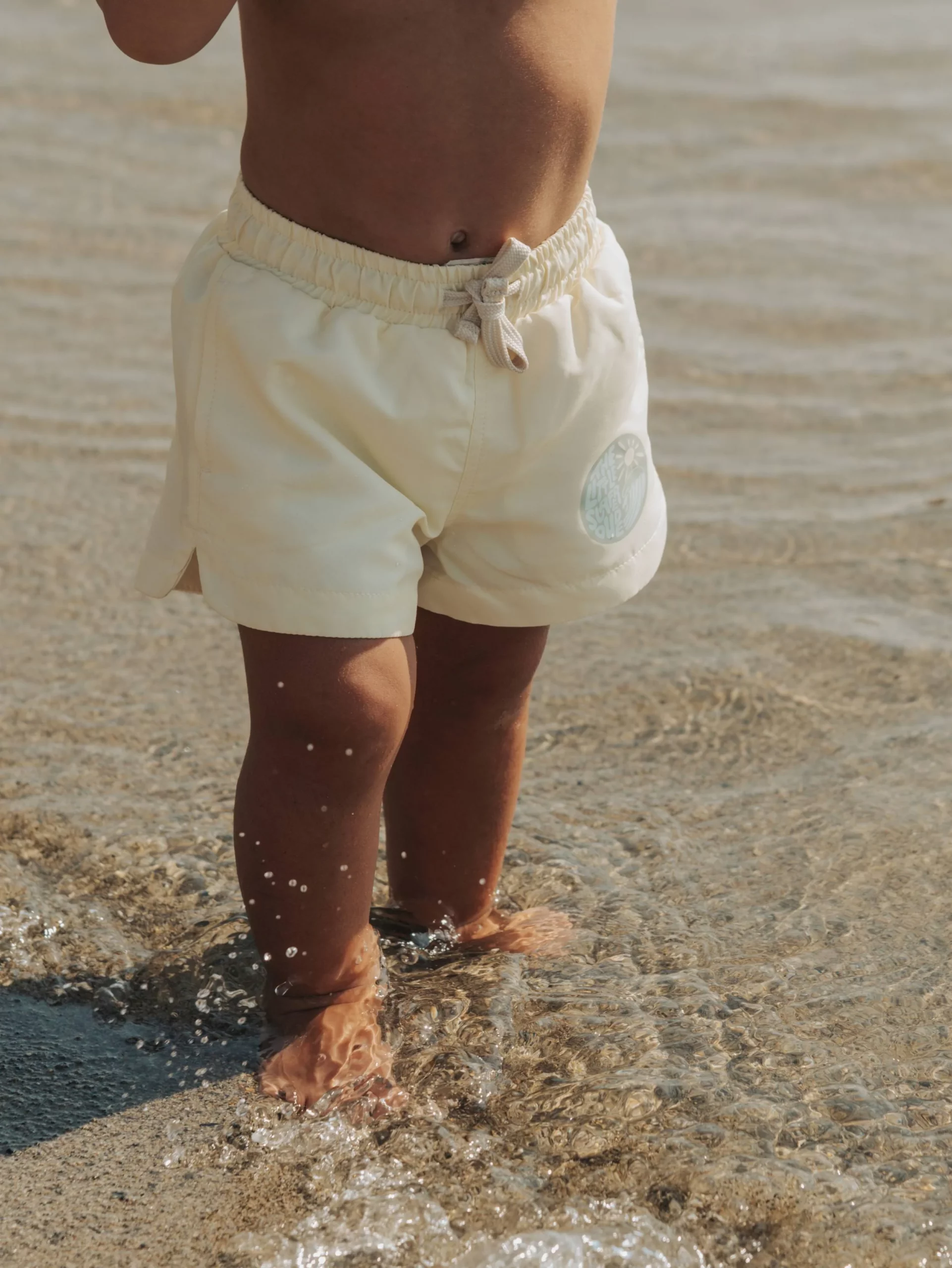 Bamboom UV50+ Baby-Shorts - LOGO LITTLE SURFERS – Bild 5