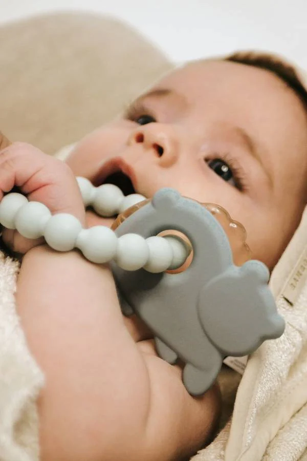 Bamboom Beißring Bär und Fisch zum Zahnen - BLAU – Bild 5