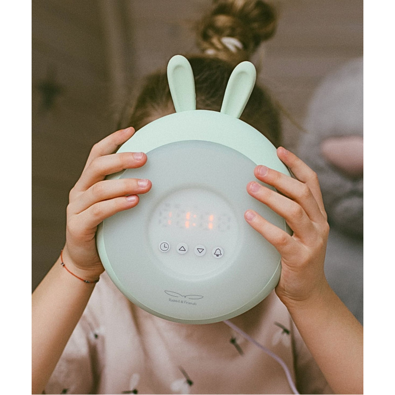 Rabbit&Friends Rabbit Wake Up Lampe mit Wecker, Salbeigrün – Bild 2