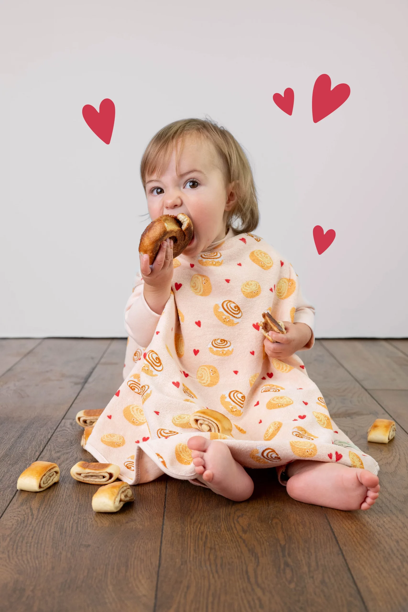 Little Casimir Lätzchen LIMITED EDITION “Boo“ Lätzchen – Cinnamon Roll – Bild 2