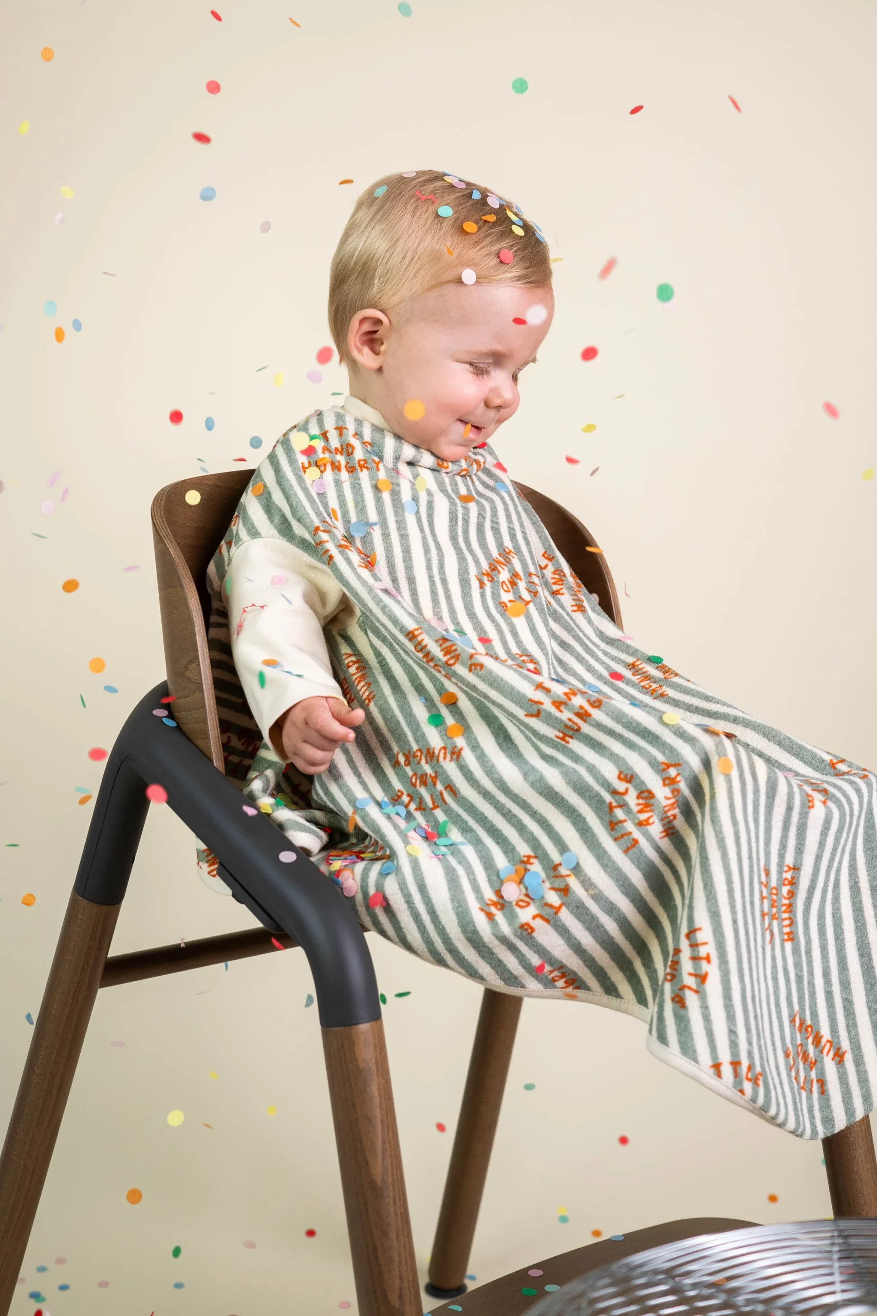 Little Casimir Lätzchen LIMITED EDITION “Boo“ Lätzchen – Little and Hungry 2 – Bild 2