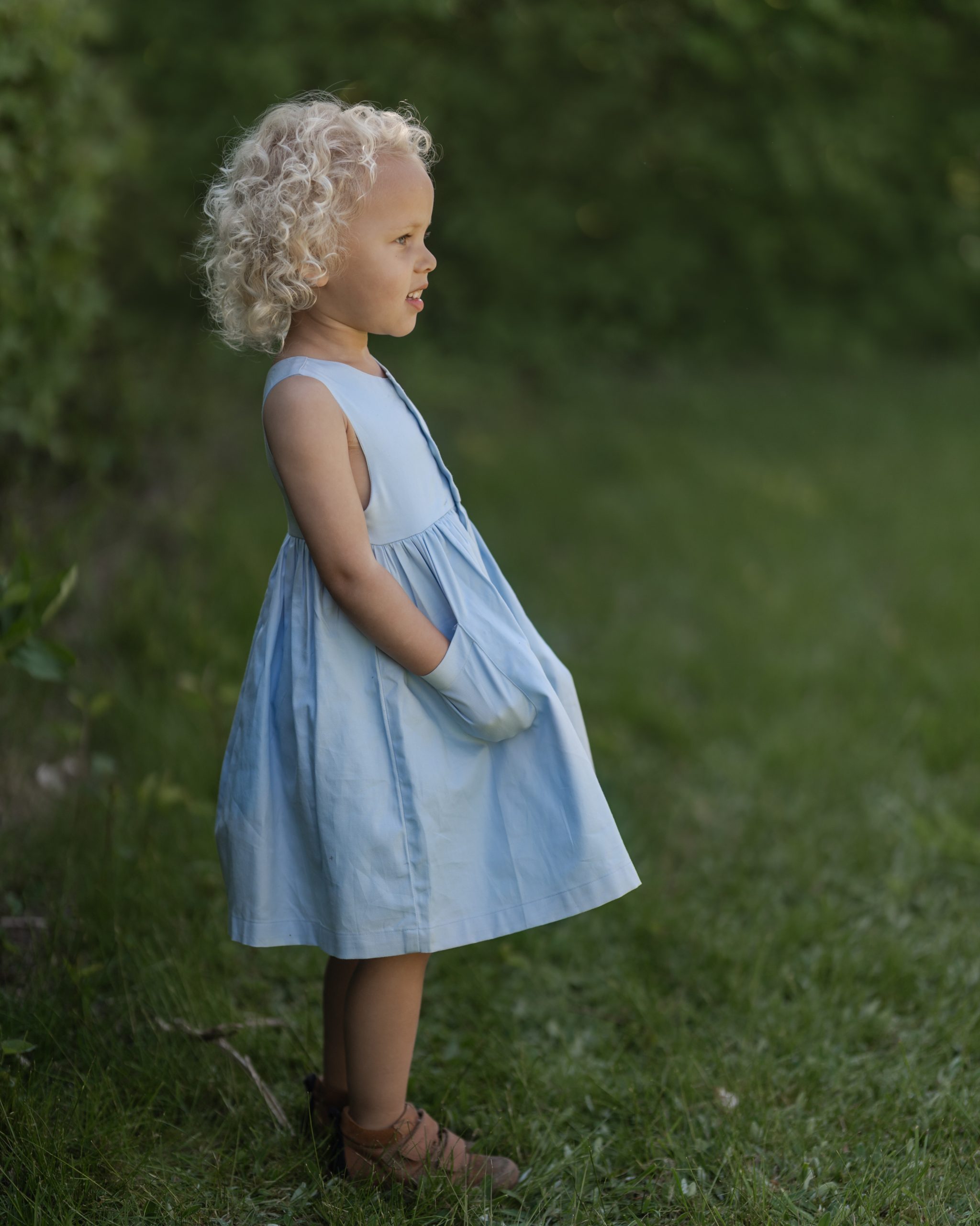 Hanevild Kleid mit Stickblumen – Bild 6